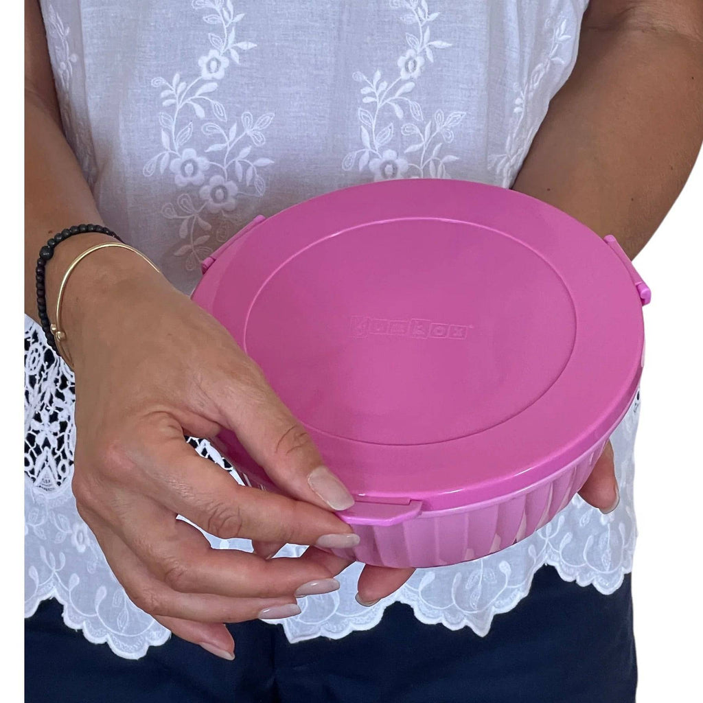 Yumbox Poke Bowl with food dividers lid on