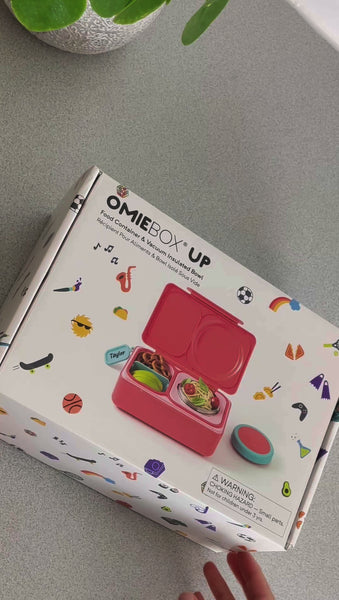 Omie Up lunchbox unboxing